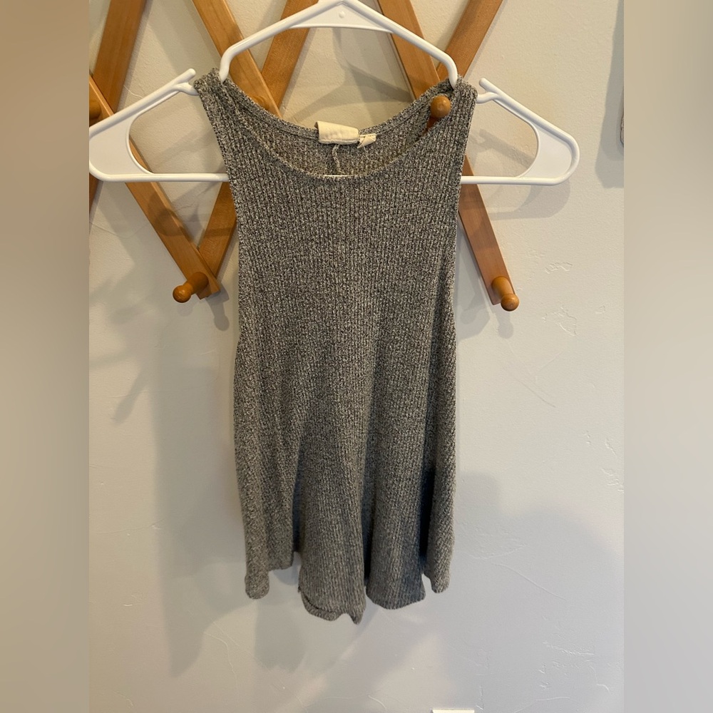 White Crow Textured Gray Knit Top